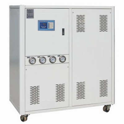 制冷劑對(duì)工業(yè)冷水機(jī)組蒸發(fā)器壓力與冷凝壓力的影響